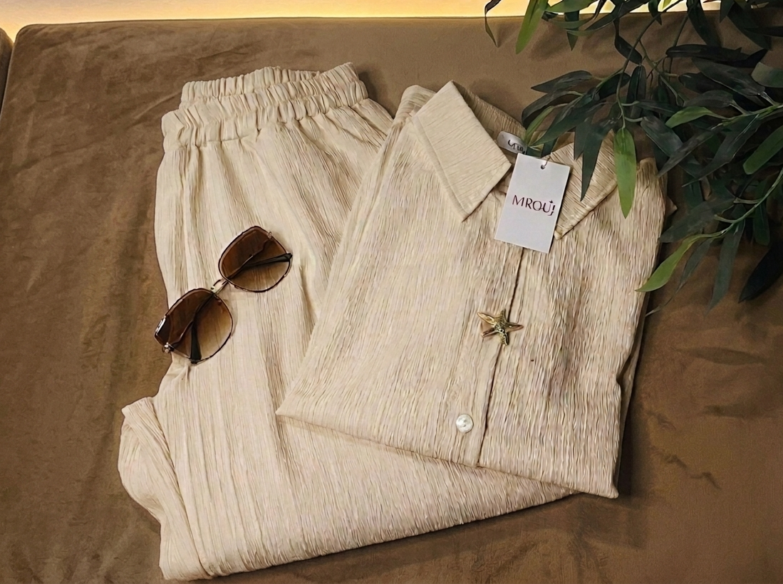 Beige casual suit
